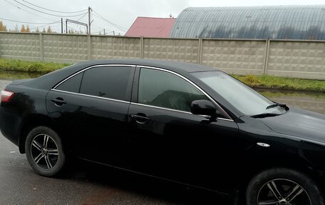 Toyota Camry, 2008 год, 1 050 000 рублей, 2 фотография