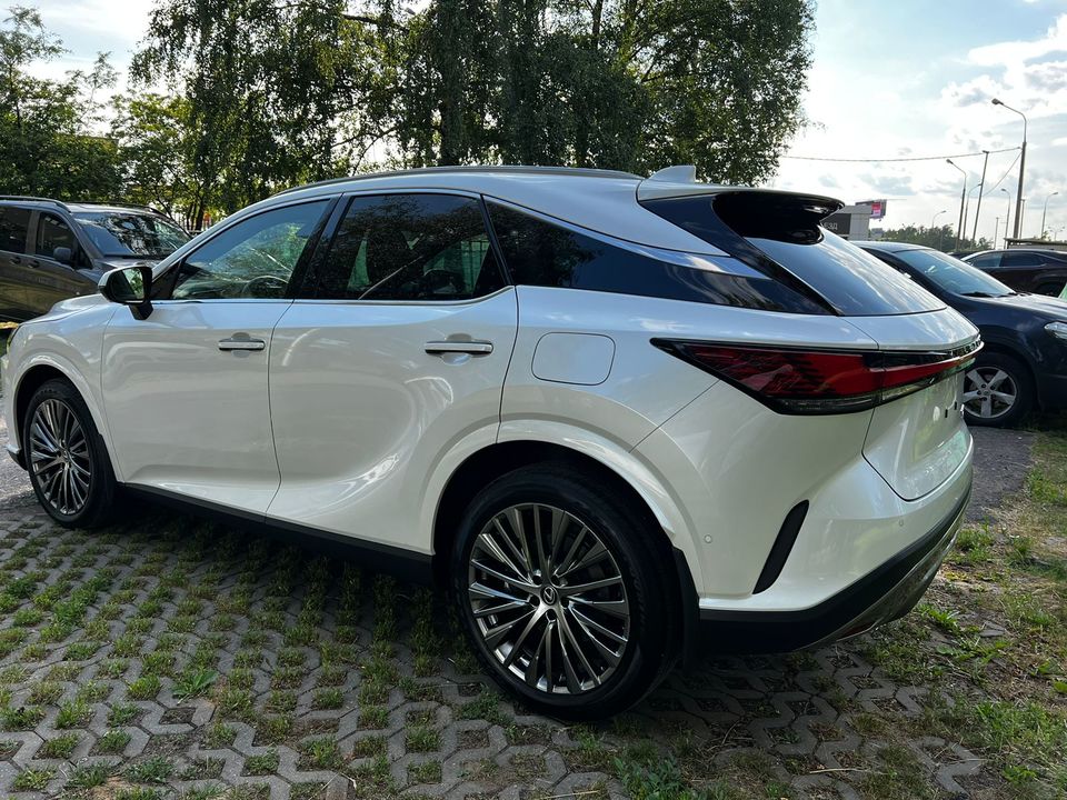 Lexus RX IV рестайлинг, 2024 год, 11 200 000 рублей, 6 фотография