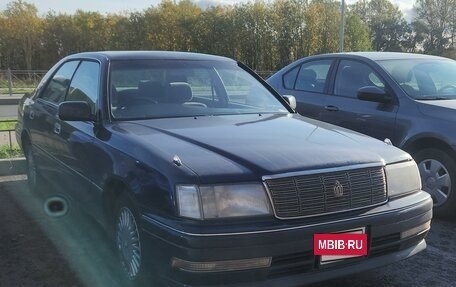 Toyota Crown, 1998 год, 620 000 рублей, 2 фотография