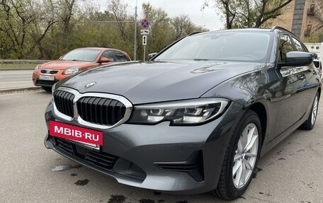 BMW 3 серия, 2019 год, 3 500 000 рублей, 11 фотография