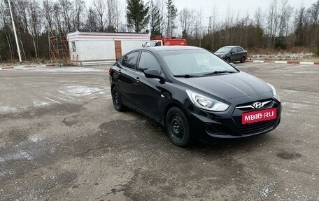 Hyundai Solaris II рестайлинг, 2012 год, 635 000 рублей, 2 фотография