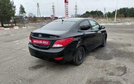 Hyundai Solaris II рестайлинг, 2012 год, 635 000 рублей, 4 фотография