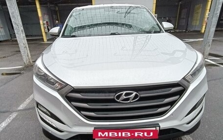 Hyundai Tucson III, 2016 год, 1 750 000 рублей, 2 фотография