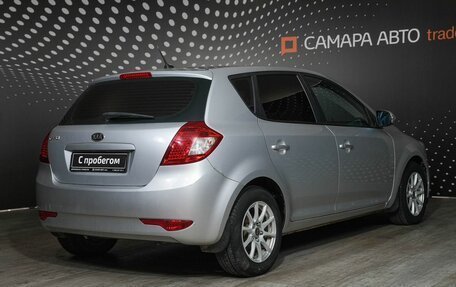 KIA cee'd I рестайлинг, 2011 год, 815 000 рублей, 2 фотография