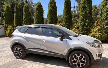 Renault Kaptur I рестайлинг, 2017 год, 1 650 000 рублей, 5 фотография