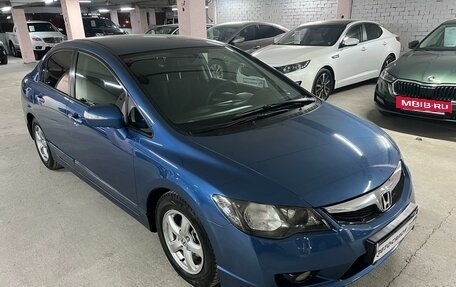 Honda Civic VIII, 2009 год, 895 000 рублей, 3 фотография