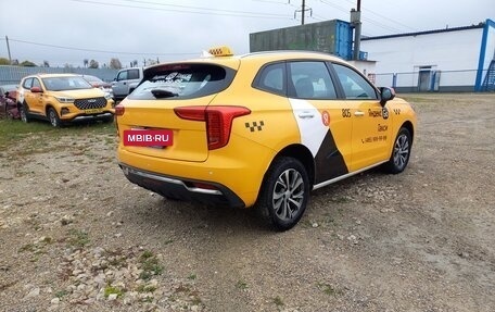 Haval Jolion, 2022 год, 1 580 000 рублей, 3 фотография