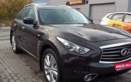 Infiniti FX II, 2012 год, 2 150 000 рублей, 3 фотография