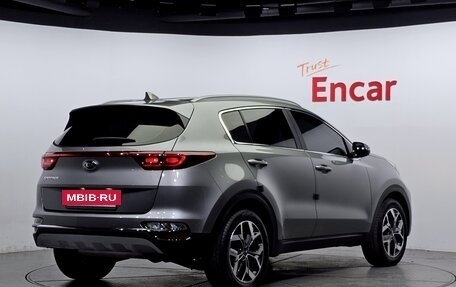 KIA Sportage IV рестайлинг, 2020 год, 2 532 400 рублей, 2 фотография