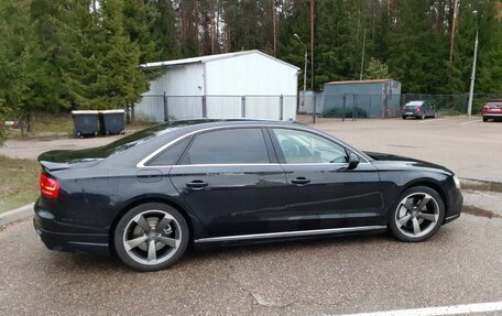 Audi A8, 2011 год, 1 350 000 рублей, 4 фотография