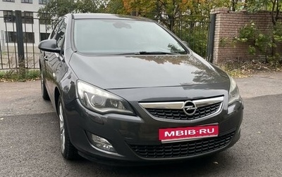 Opel Astra J, 2010 год, 900 000 рублей, 1 фотография