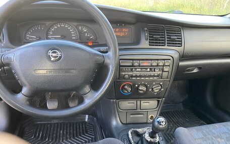 Opel Vectra B рестайлинг, 1997 год, 220 000 рублей, 9 фотография