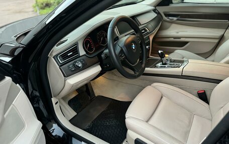 BMW 7 серия, 2012 год, 2 200 000 рублей, 7 фотография