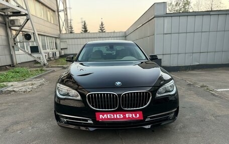 BMW 7 серия, 2012 год, 2 200 000 рублей, 3 фотография