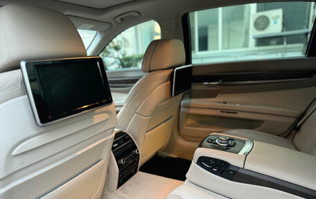 BMW 7 серия, 2012 год, 2 200 000 рублей, 12 фотография