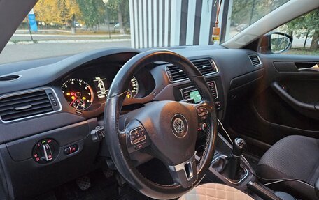 Volkswagen Jetta VI, 2014 год, 1 325 000 рублей, 10 фотография