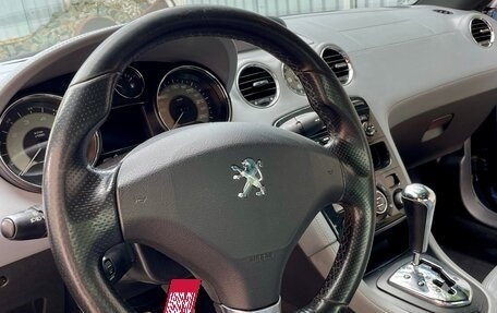 Peugeot RCZ I рестайлинг, 2011 год, 1 250 000 рублей, 14 фотография