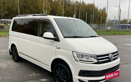 Volkswagen Caravelle T6 рестайлинг, 2019 год, 3 800 000 рублей, 3 фотография