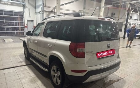 Skoda Yeti I рестайлинг, 2014 год, 990 000 рублей, 6 фотография