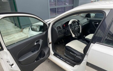 Volkswagen Polo VI (EU Market), 2012 год, 650 000 рублей, 5 фотография