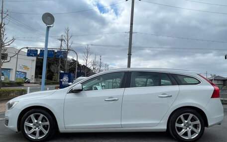 Volvo V60 I, 2014 год, 1 050 000 рублей, 9 фотография