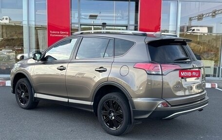 Toyota RAV4, 2017 год, 2 649 000 рублей, 7 фотография