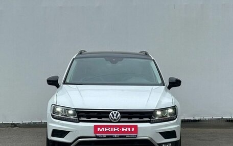 Volkswagen Tiguan II, 2020 год, 2 700 000 рублей, 2 фотография