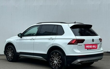 Volkswagen Tiguan II, 2020 год, 2 700 000 рублей, 7 фотография