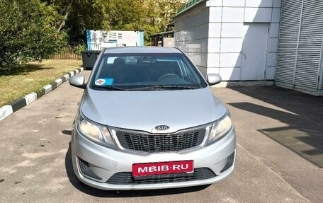 KIA Rio III рестайлинг, 2012 год, 600 000 рублей, 1 фотография