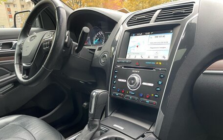 Ford Explorer VI, 2016 год, 2 649 000 рублей, 8 фотография