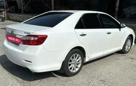 Toyota Camry, 2013 год, 2 050 000 рублей, 4 фотография