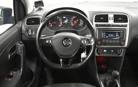 Volkswagen Polo VI (EU Market), 2017 год, 1 290 000 рублей, 6 фотография