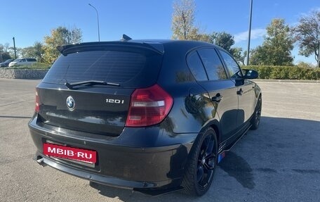 BMW 1 серия, 2007 год, 1 200 000 рублей, 6 фотография