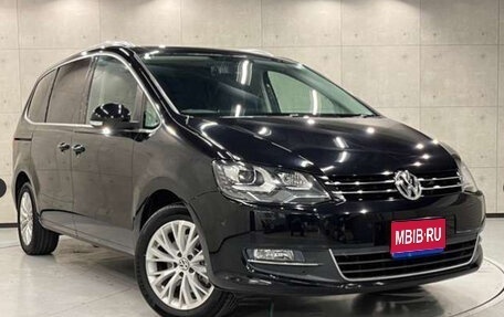 Volkswagen Sharan II, 2015 год, 1 280 000 рублей, 1 фотография