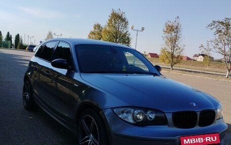 BMW 1 серия, 2008 год, 870 000 рублей, 3 фотография