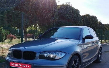 BMW 1 серия, 2008 год, 870 000 рублей, 2 фотография