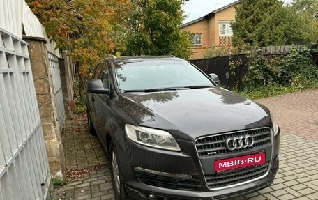 Audi Q7, 2007 год, 850 000 рублей, 1 фотография