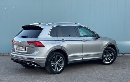 Volkswagen Tiguan II, 2018 год, 3 290 000 рублей, 4 фотография