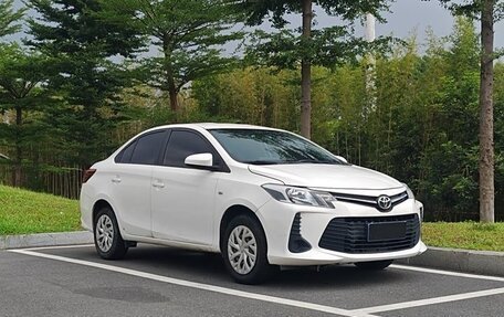 Toyota Vios III, 2021 год, 1 290 000 рублей, 3 фотография