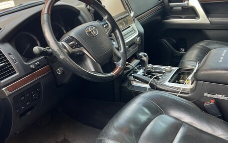 Toyota Land Cruiser 200, 2016 год, 5 450 000 рублей, 4 фотография