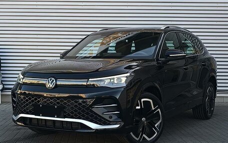 Volkswagen Tiguan, 2024 год, 6 850 000 рублей, 1 фотография