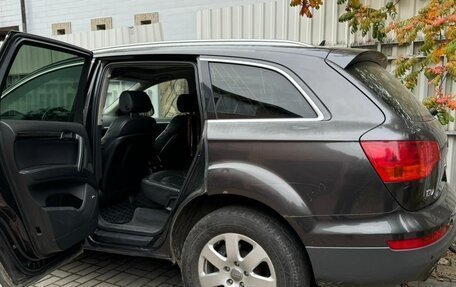 Audi Q7, 2007 год, 850 000 рублей, 24 фотография