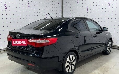 KIA Rio III рестайлинг, 2013 год, 895 000 рублей, 5 фотография