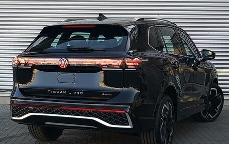 Volkswagen Tiguan, 2024 год, 6 850 000 рублей, 6 фотография