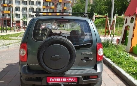 Chevrolet Niva I рестайлинг, 2011 год, 560 000 рублей, 4 фотография