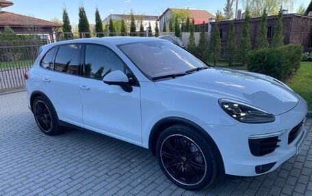 Porsche Cayenne III, 2015 год, 4 800 000 рублей, 2 фотография