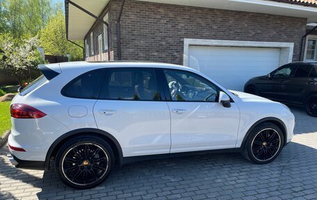 Porsche Cayenne III, 2015 год, 4 800 000 рублей, 9 фотография