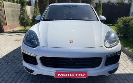 Porsche Cayenne III, 2015 год, 4 800 000 рублей, 8 фотография