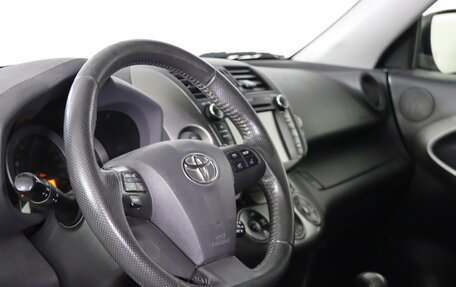 Toyota RAV4, 2012 год, 1 699 990 рублей, 9 фотография