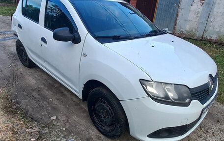 Renault Sandero II рестайлинг, 2017 год, 450 000 рублей, 2 фотография